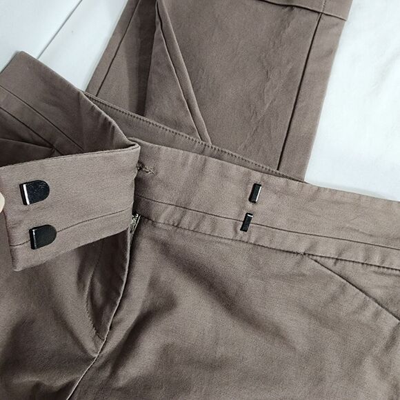 Ann Taylor Womens Cropped Pants Size 4 Brown Signature Cuffed Mid Rise Pockets - Picture 7 of 9